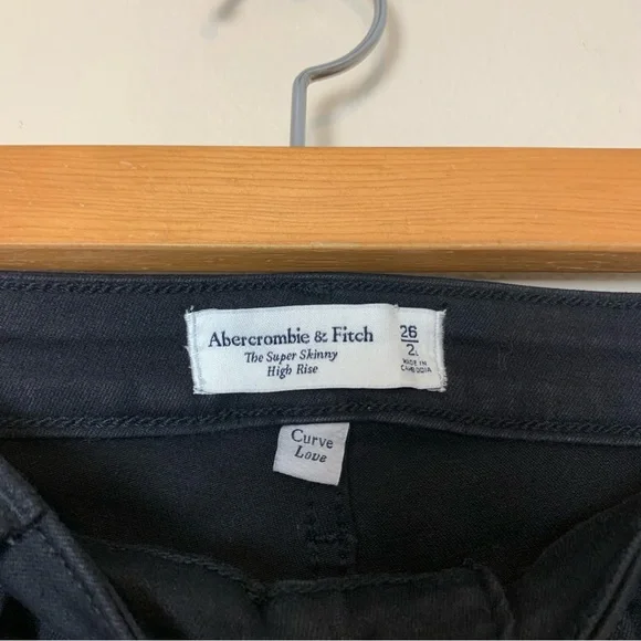Abercrombie & Fitch Women's High Rise Jeans - Black - Picture 3 of 8